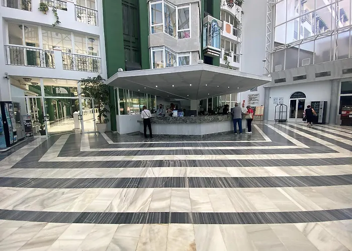 Bahia Serena (Adults Only)